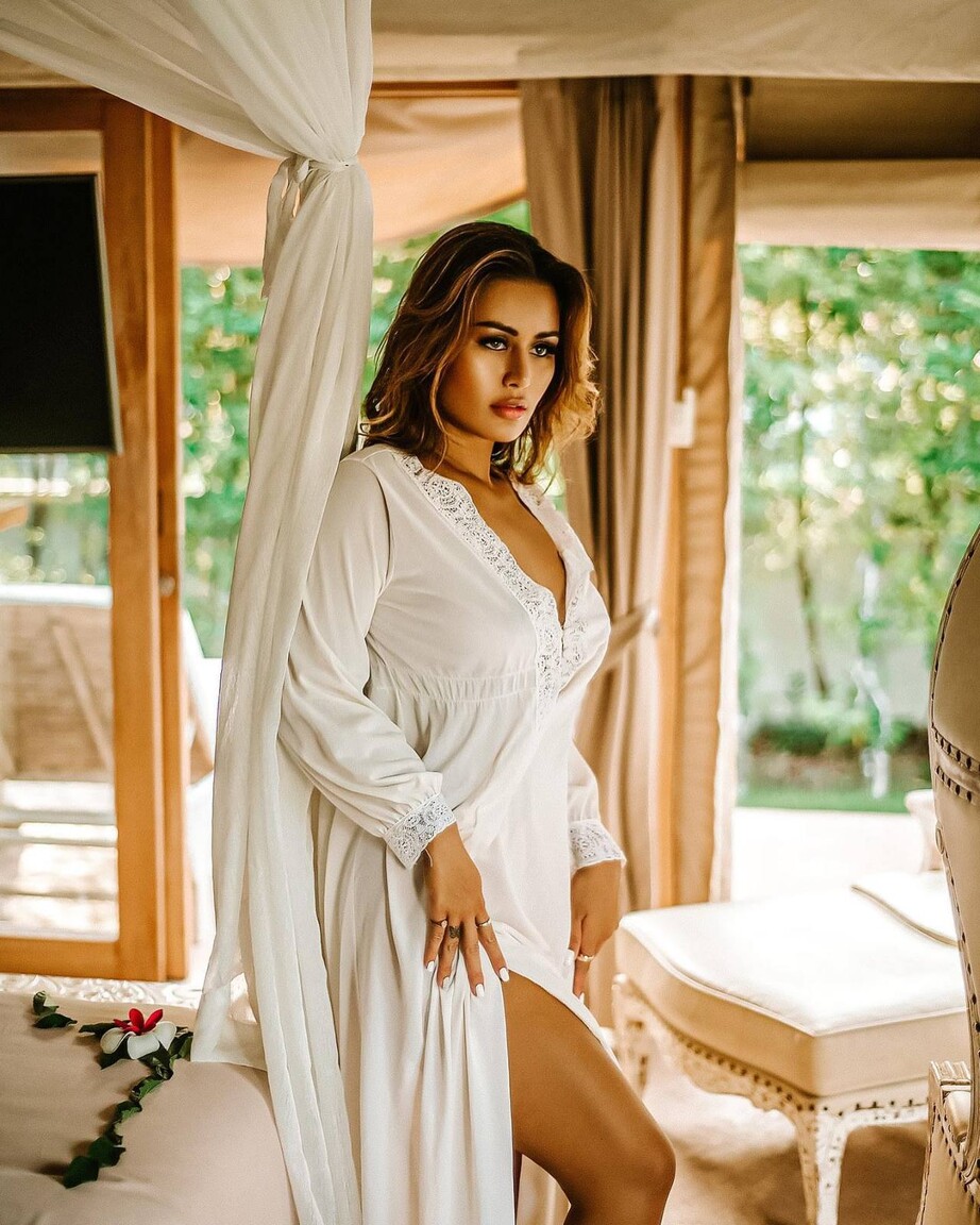 Melinda jha international marriage bureau